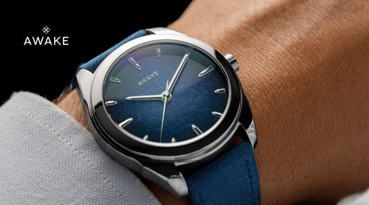 AWAKE〈ソン・マイ シルバーリーフ ヴィネット〉──ベトナム漆とスイス時計技術が紡ぐ光の詩